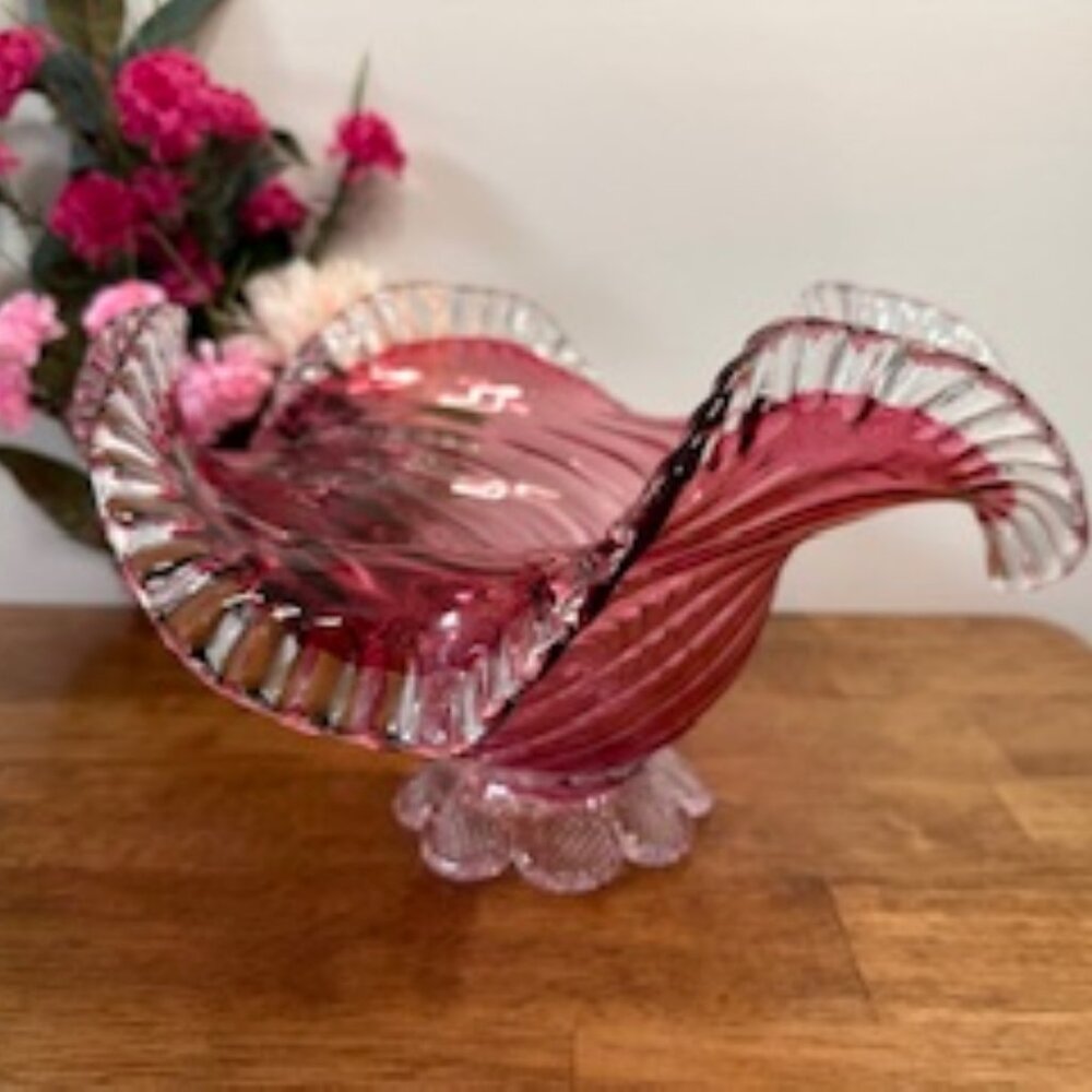 Vintage Cranberry Swirl Art Glass Bowl‎ Clear Ruffle Edge MCM Chalet Hand Blown